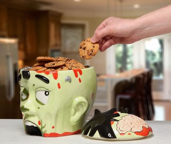 e2b2_zombie_head_cookie_jar_hand-550x463.jpg