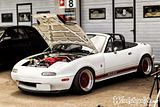 [Immagine: th_Miata_Eunos_Slammed.jpg]