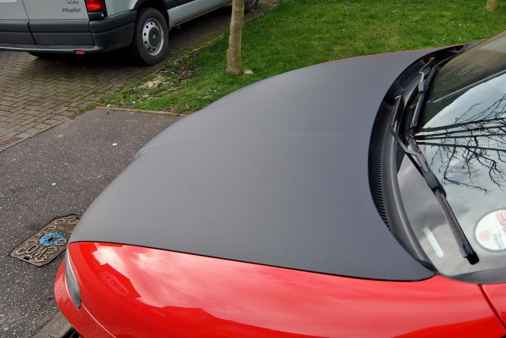 Carbonwrappedbonnet1.jpg