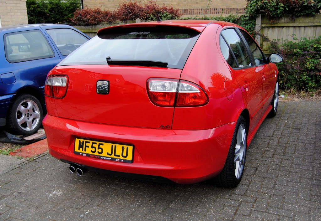 De-badgedrear2.jpg