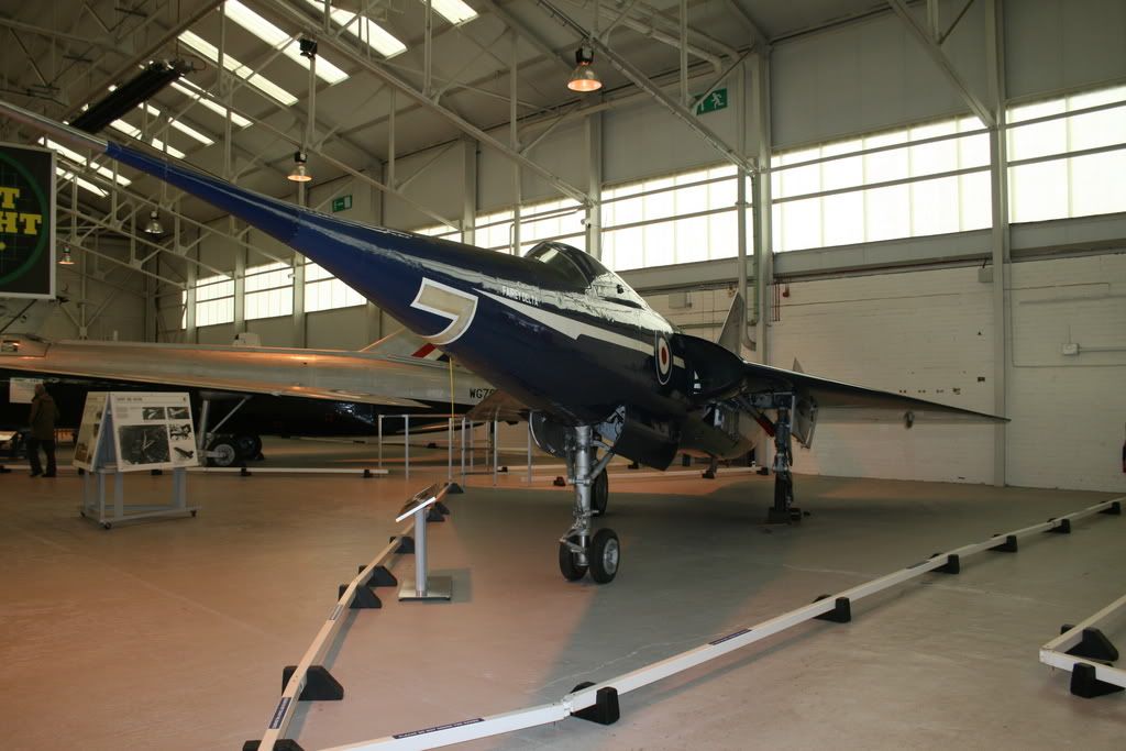 http://i202.photobucket.com/albums/aa195/Deano86/Cosford012.jpg