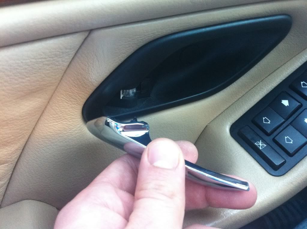 Stuck cassette in tape deck...how to..