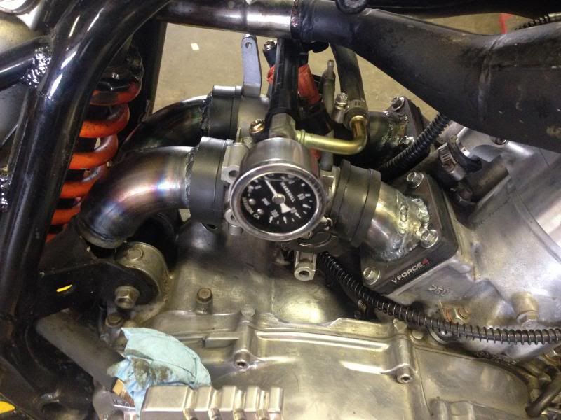 Turbo Banshee motor in a yamaha yzf/cafe chassis!!!