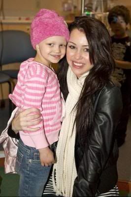 mileyahospital9.jpg miley at hospital aww soo cute image by mileyashleyabercrombielover