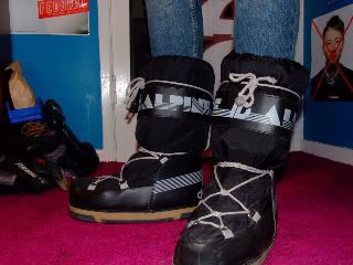 2008_1028boots0002.jpg