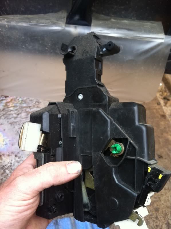 land rover discovery 2 door lock problems