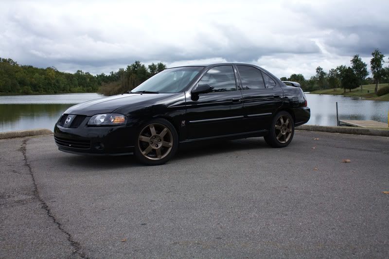 IMAGE: http://i202.photobucket.com/albums/aa313/Sharpmaxell/My%20Car/IMG_3008-3.jpg