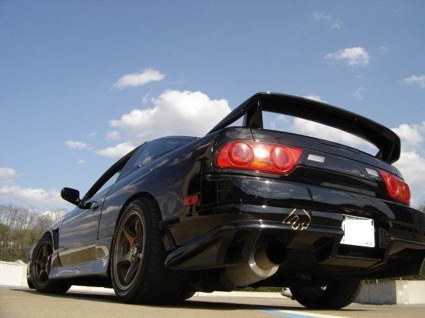 http://i202.photobucket.com/albums/aa317/agent240sx/v2.jpg