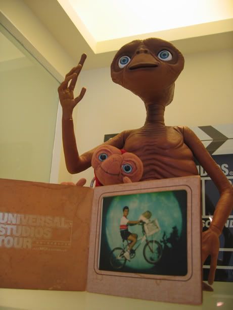 ET.jpg